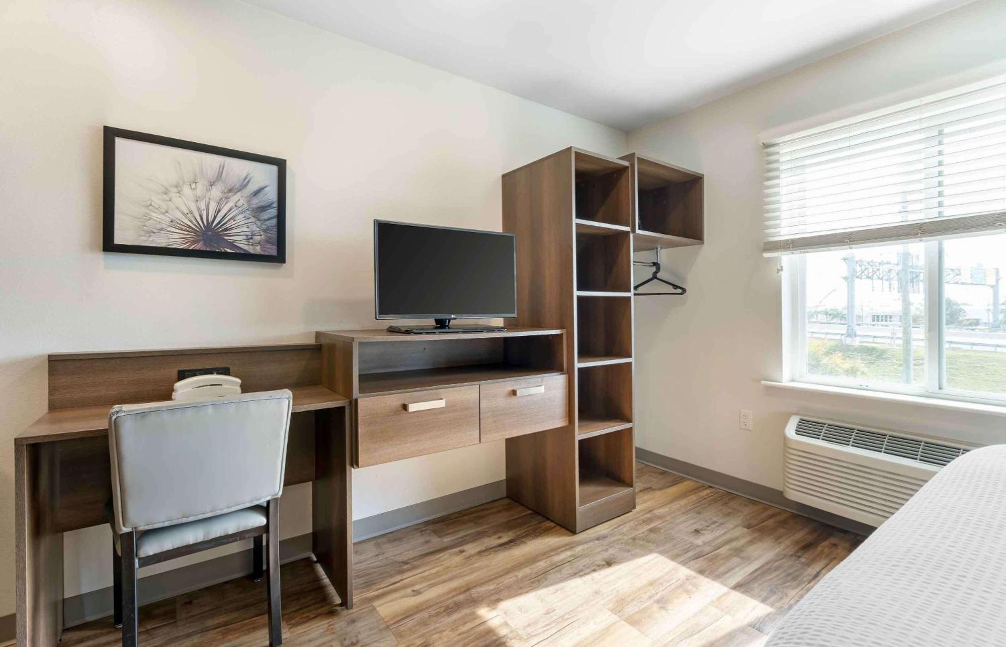 Extended Stay America Select Suites - Orlando - Airport Eksteriør bilde